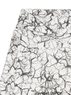 Cropp Bluzy*Biała bluza hoodie z nadrukiem all over biały