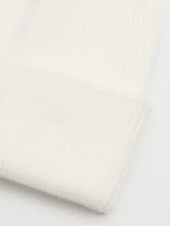 Cropp Czapki*Biała czapka beanie z dodatkiem wiskozy biały