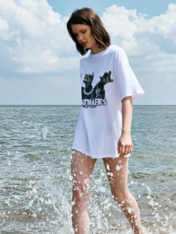 Cropp Koszulki, Topy|Unisex*Biała koszulka z dobermanami UNISEX biały