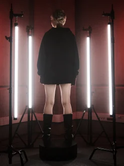 Cropp Bluzy*Bluza Arcane z efektem glow in the dark czarny