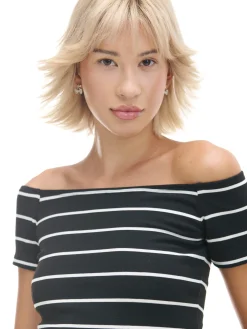 Cropp Koszulki, Topy*Bluzka z dodatkiem wiskozy czarny