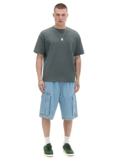 Cropp Koszulki*Ciemnozielona koszulka z naszywką zielony