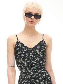 Cropp Sukienki, Kombinezony*Czarna sukienka midi z motywem kwiatowym czarny