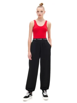 Cropp Spodnie*Czarne dresowe joggery czarny