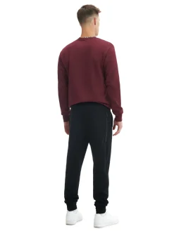 Cropp Spodnie*Czarne dresowe joggery regular czarny