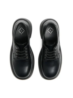 Cropp Półbuty*Czarne loafersy z imitacji skóry czarny