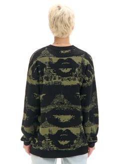 Cropp Swetry*Czarny sweter z artystycznym nadrukiem wielobarwny