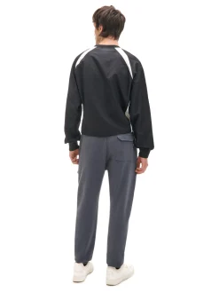 Cropp Spodnie*Dresowe joggery z efektem reflective szary