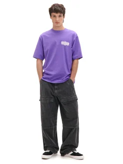 Cropp Koszulki*Fioletowa koszulka z nadrukiem Beetlejuice fioletowy