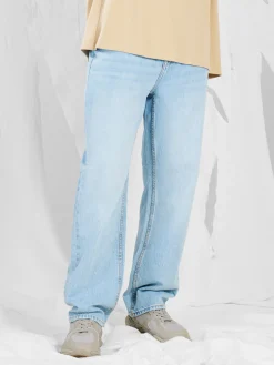 Cropp Jeansy*Jasne jeansy relaxed niebieski