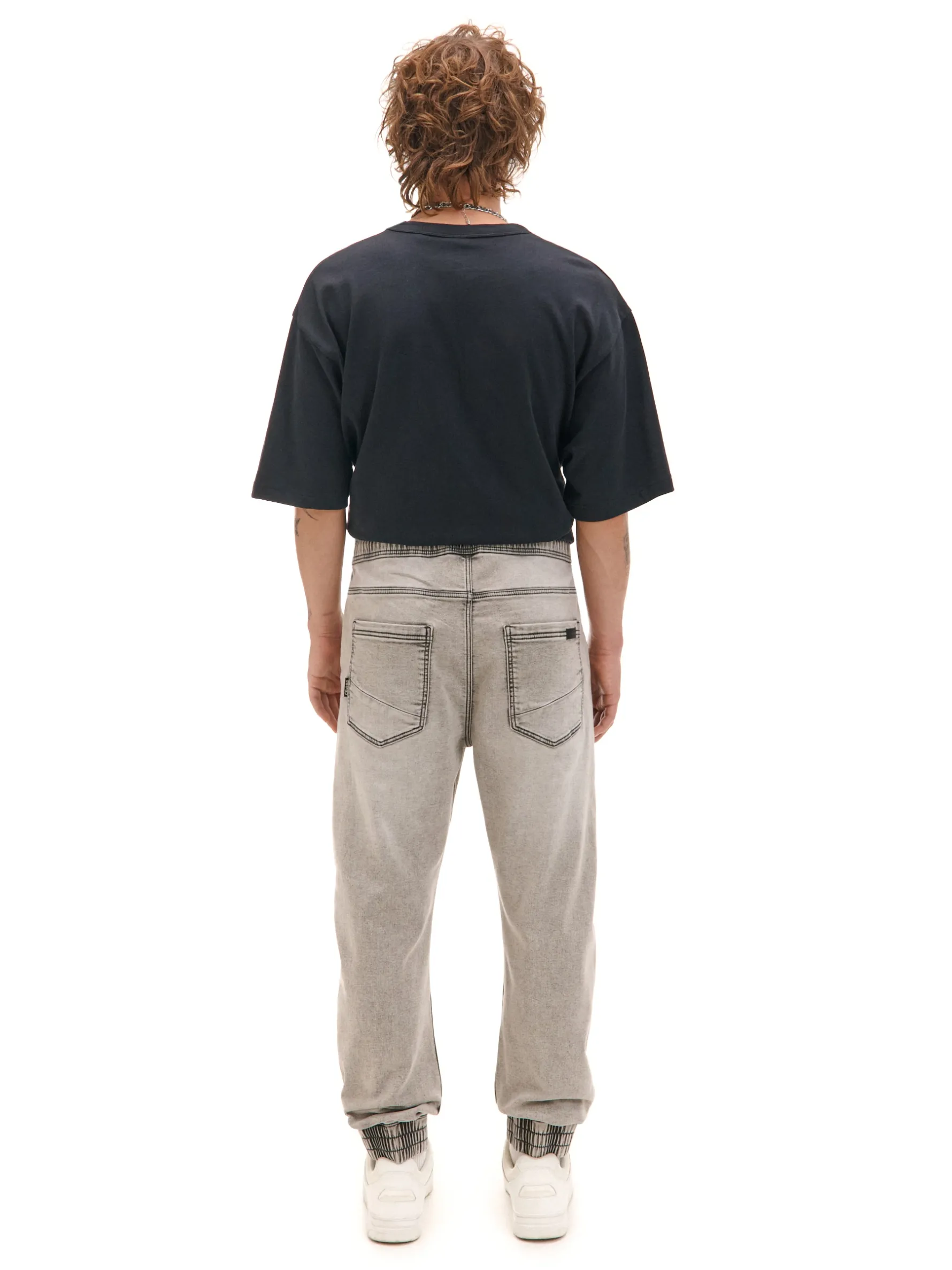 Cropp Jeansy*Jasnoszare jeansowe joggery regular jasnyszary