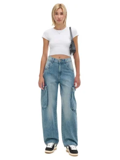 Cropp Jeansy*Jeansy skater z efektem sprania niebieski