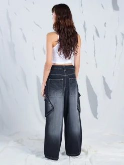 Cropp Jeansy*Jeansy super baggy czarny