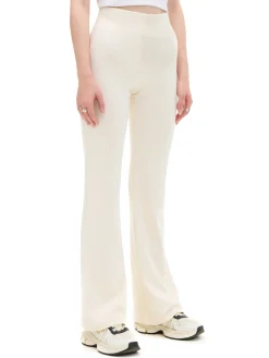 Cropp Spodnie*Kremowe dresy typu flare kremowy