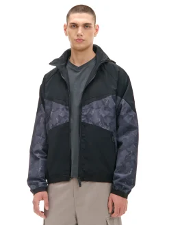 Cropp Kurtki, Płaszcze*Kurtka z chowanym kapturem i nadrukiem czarny