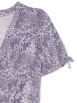 Cropp Sukienki, Kombinezony*Niebieska sukienka midi w kwiaty granatowy