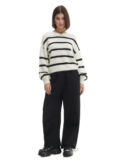 Cropp Swetry*Pasiasty sweter z szerokim rękawem kremowy