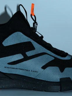 Cropp Sneakersy|Za Kostkę*Sportowe sneakersy z wysoką cholewką czarny