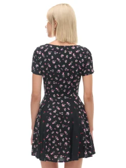 Cropp Sukienki, Kombinezony*Sukienka mini z lekkiej wiskozy czarny