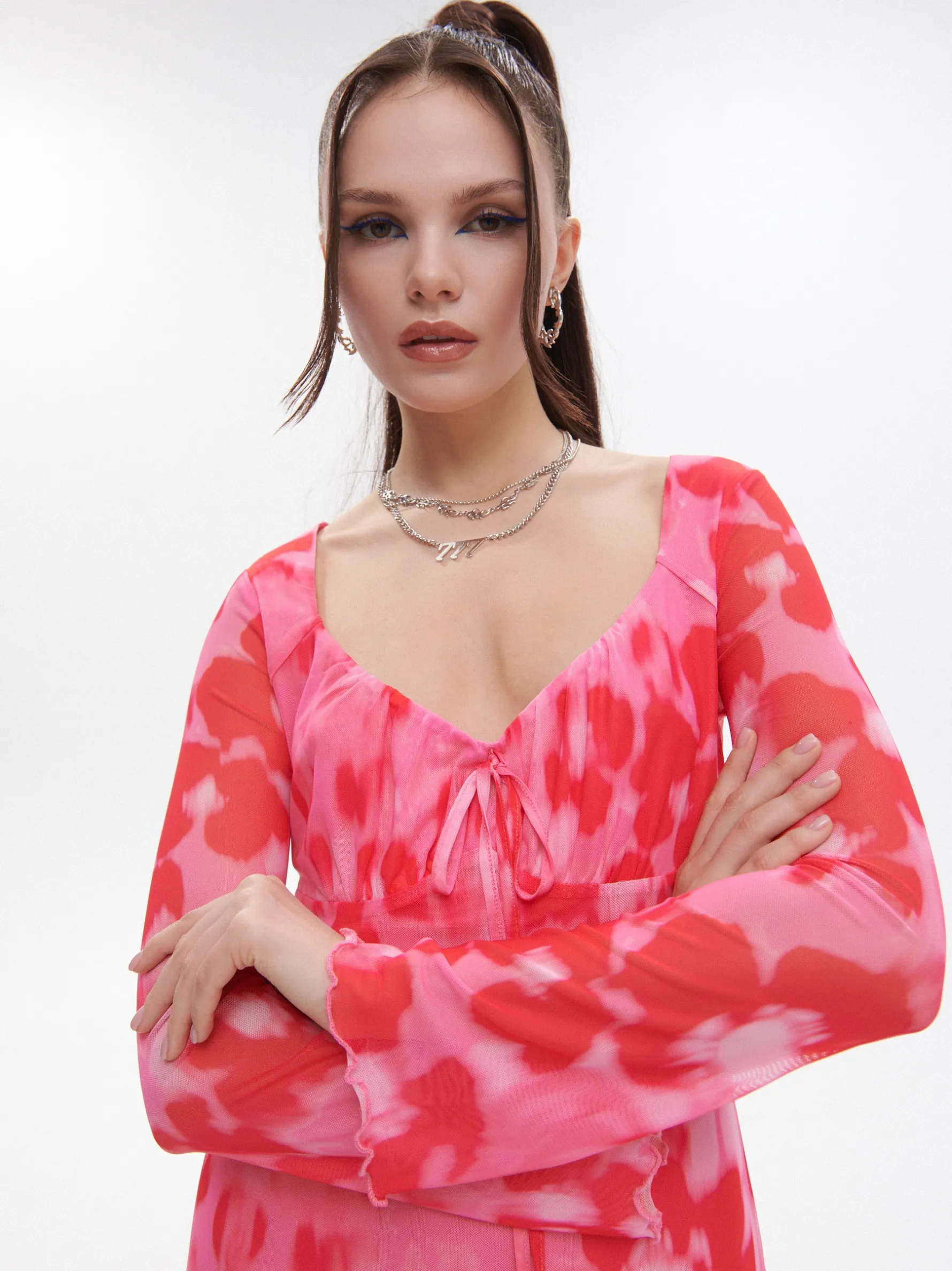 Cropp Sukienki, Kombinezony*Sukienka z kwiatowym motywem czerwony