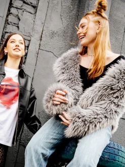 Cropp Kożuszki, Futerka|Kurtki, Płaszcze*Szara kurtka z imitacji futra szary