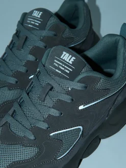 Cropp Sneakersy*Szare sneakersy z odblaskowymi elementami szary